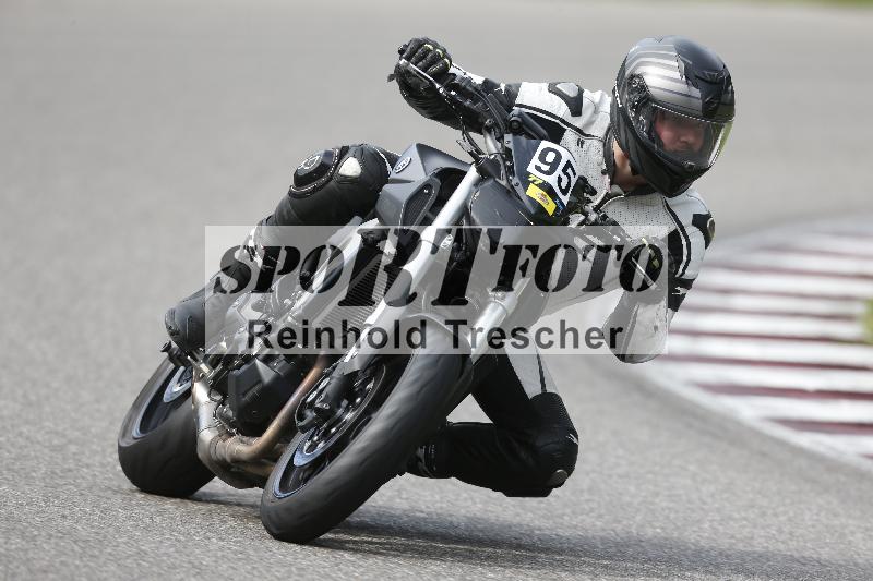 /53 16.09.2025 Track Day Domi Aegerter ADR/Gruppe gelb/95